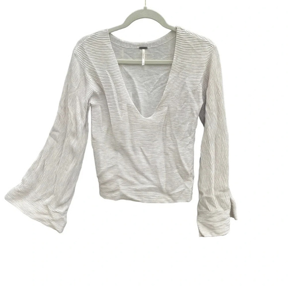 FREE PEOPLE STARMAN PULLOVER TOP - Picture 2 of 7